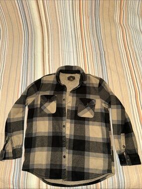 Plaid Lightweight Shirt Jacket in Black & Tan - Men's Casual Layering